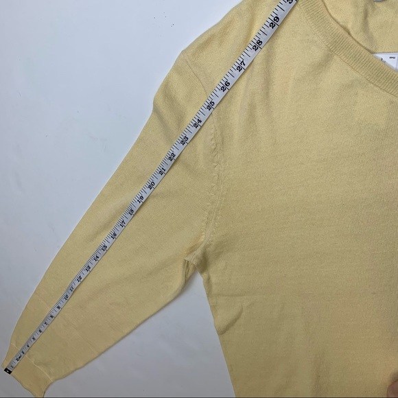 Old Navy Yellow V-Neck Lightweight Long Sleeve Sweater - Picture 12 of 15